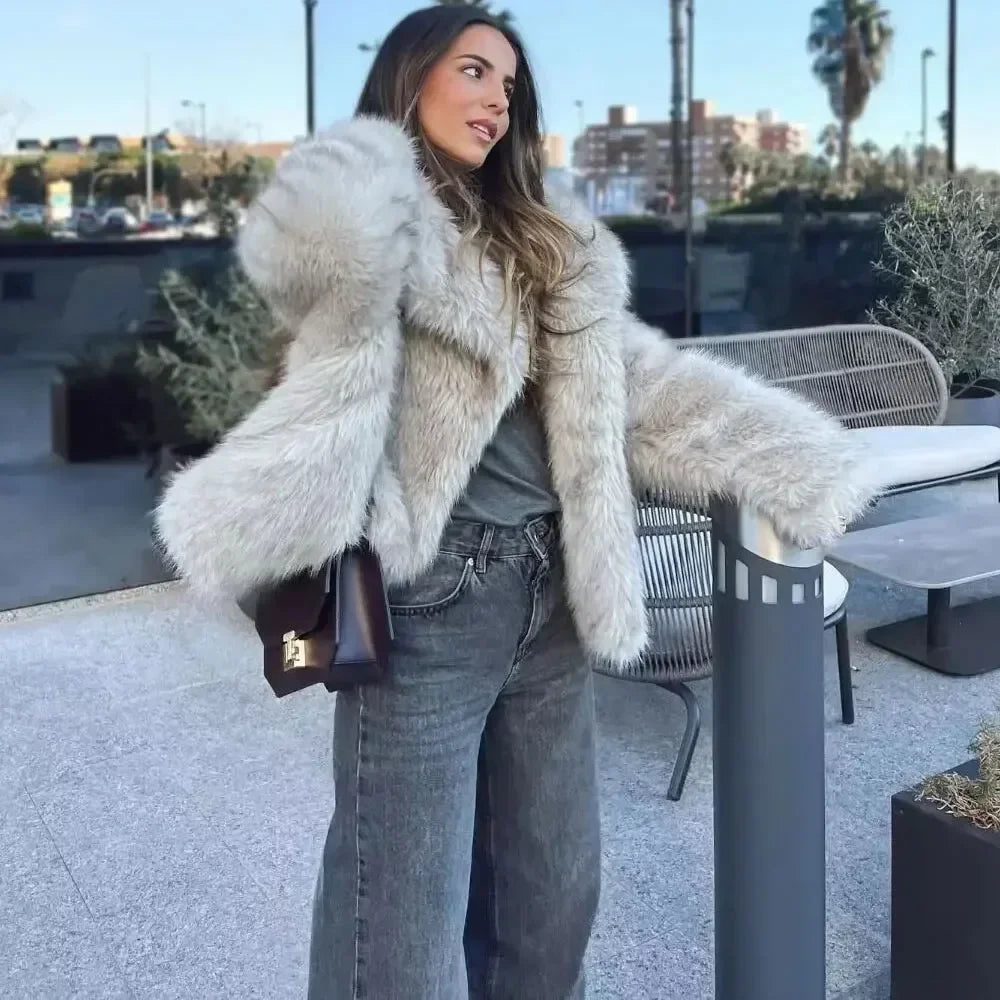 ARCTIC WHITE JACKET